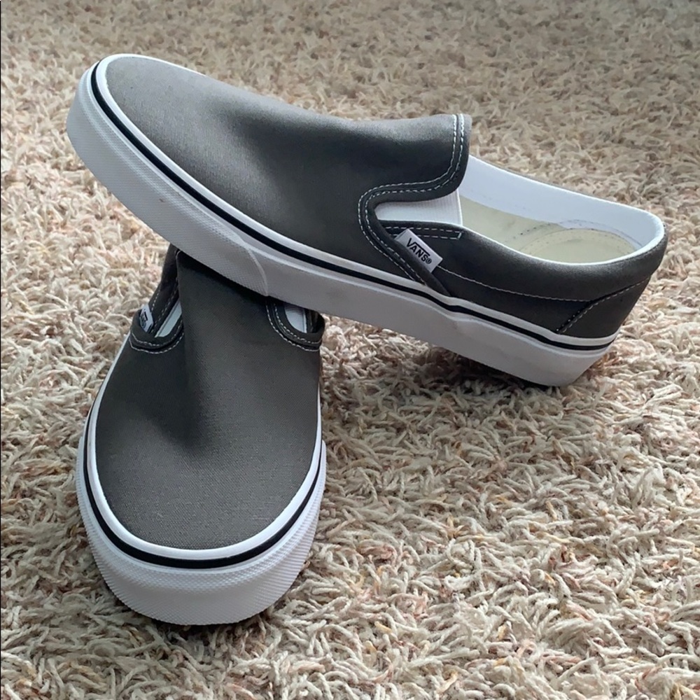 BRAND NEW VANS Gray Classic SlipOns 8.5